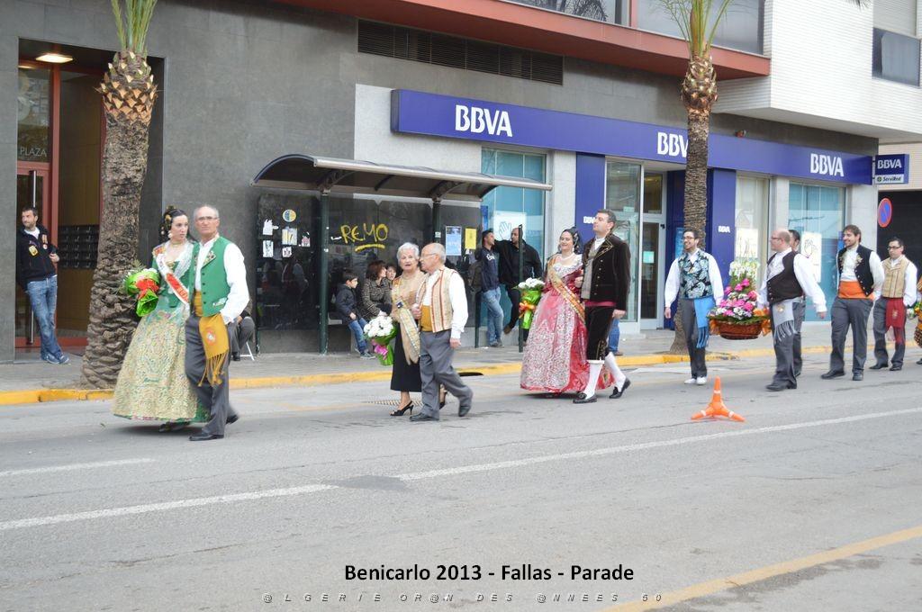 50- Parade 200.JPG